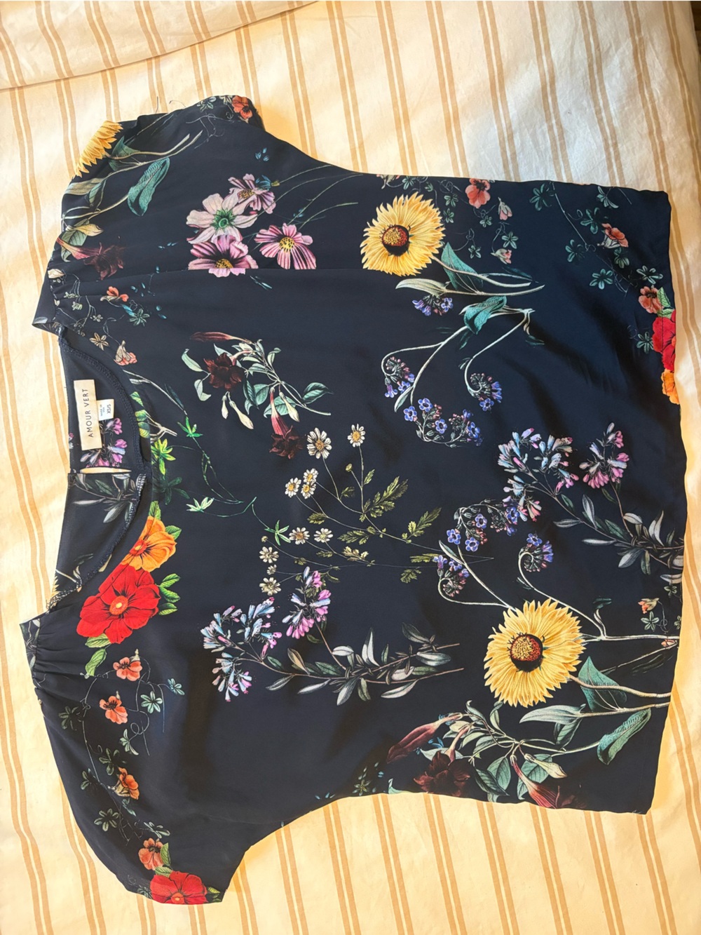 Amour Vert Silk Blouse - Navy Floral with Sunflower Print (XS/S)